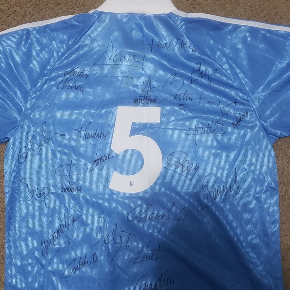 *Read Discription* - Picture 2 of 2